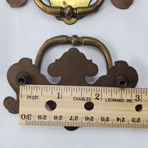 16 Vintage Brass Batwing Chippendale Drawer Pulls Handles Regency MCM Ornate - Picture 3 of 8